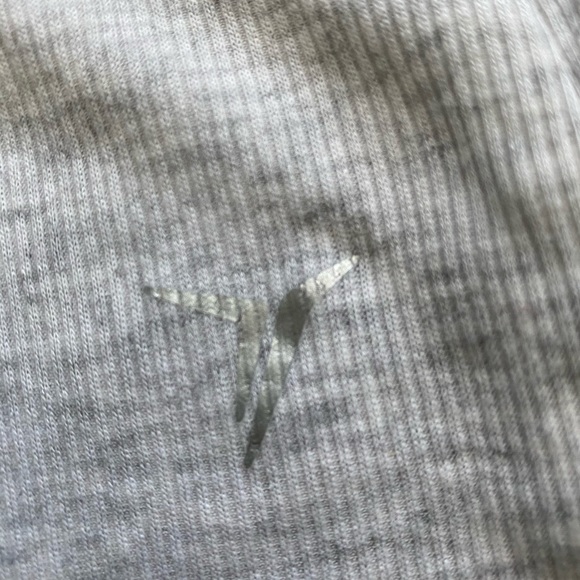 Old Navy | Women's Active Go Dry Fitted Tank Top - Picture 10 of 10